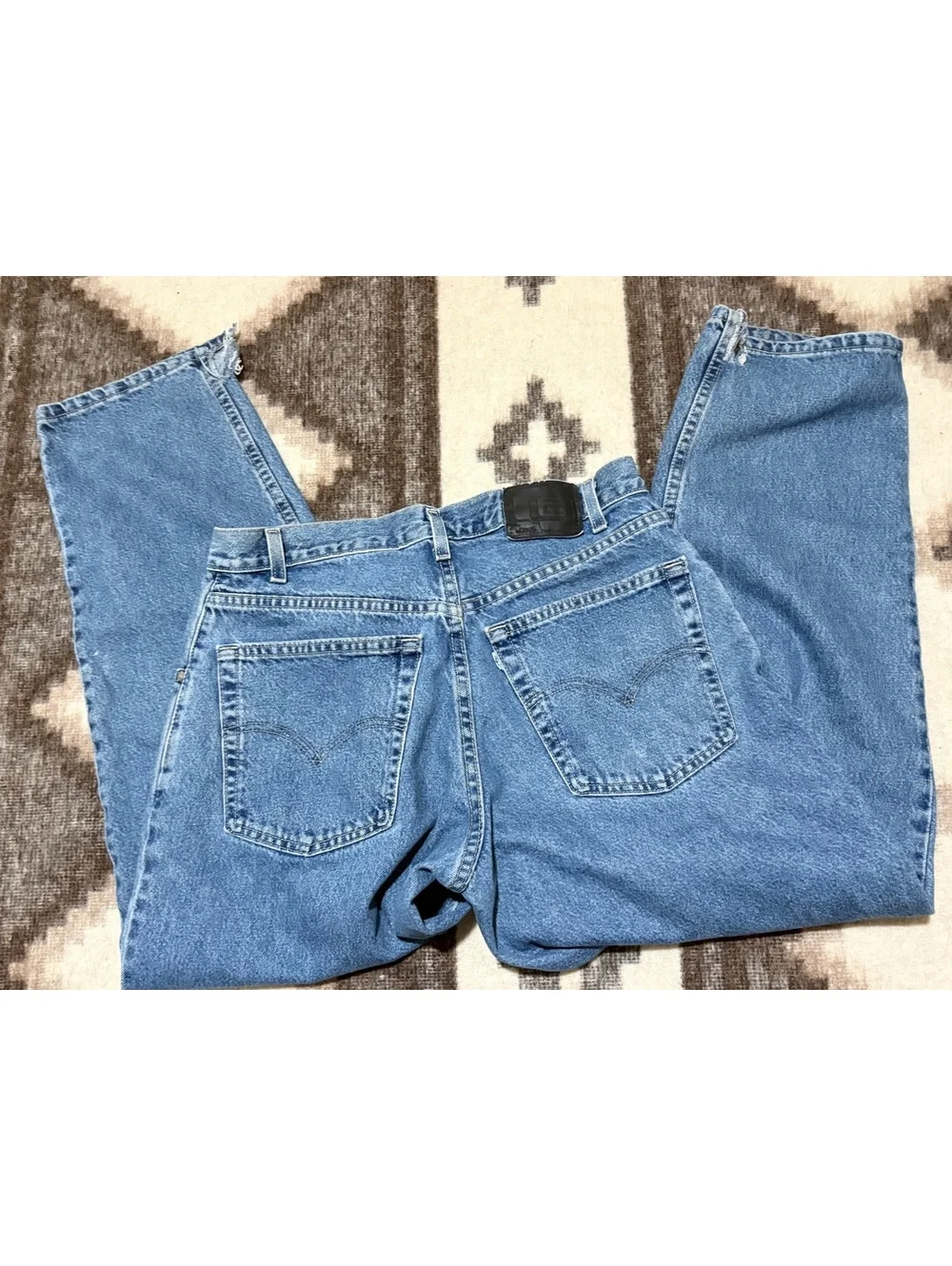 Vintage 90s Levis SilverTab Baggy Fit Jeans 33x30 Made in USA Distressed Blue